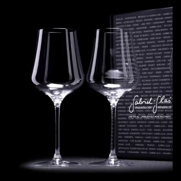 Gabriel Glass set of two with designers case - Image 5