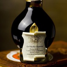 40 year aged - 'La Vecchia Dispensa' Traditional Balsamic DOP 100ml
